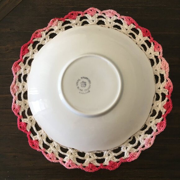 Royal Stafford Blue and Gold English Bone China Teacup & Saucer Set - Picture 4 of 10